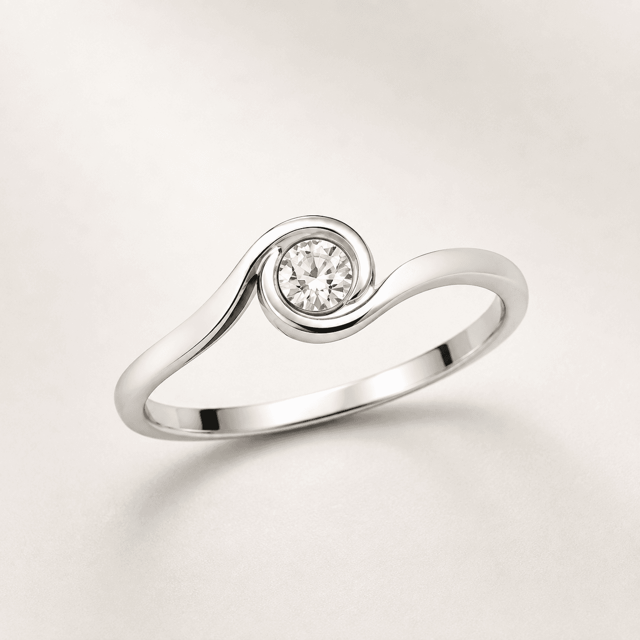 Solo Spark Ring